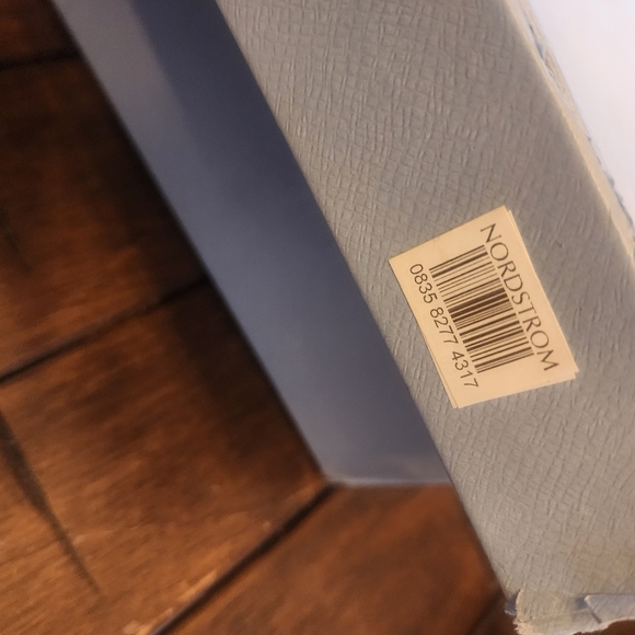 Prada snow boots size 10 - Picture 6 of 9